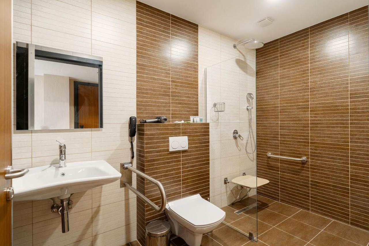 Cozy Loft Hotel Batumi Exterior photo