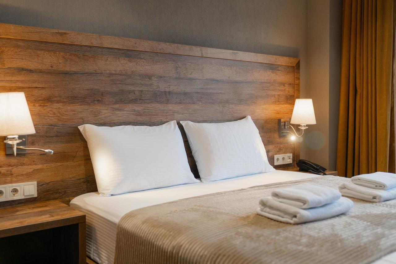 Cozy Loft Hotel Batumi Exterior photo