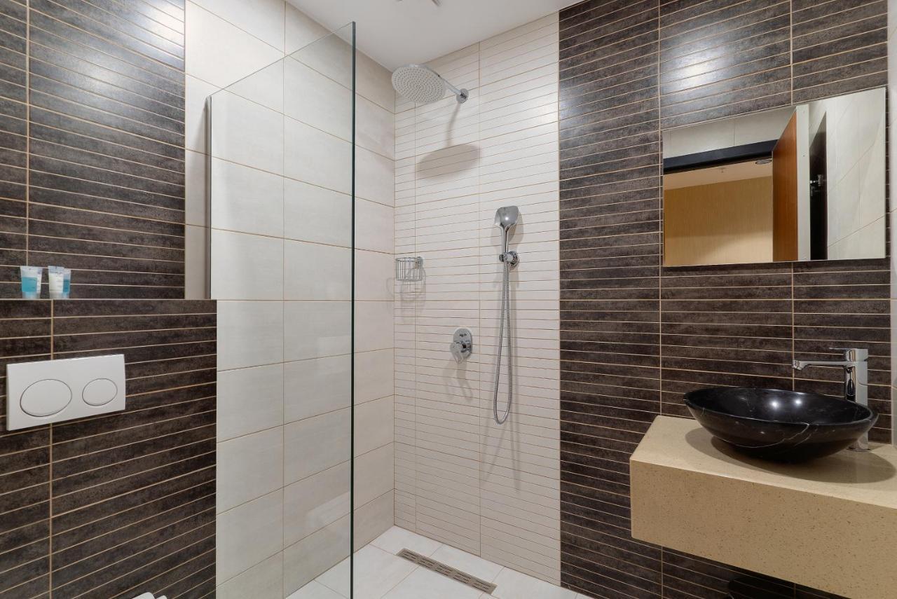 Cozy Loft Hotel Batumi Exterior photo