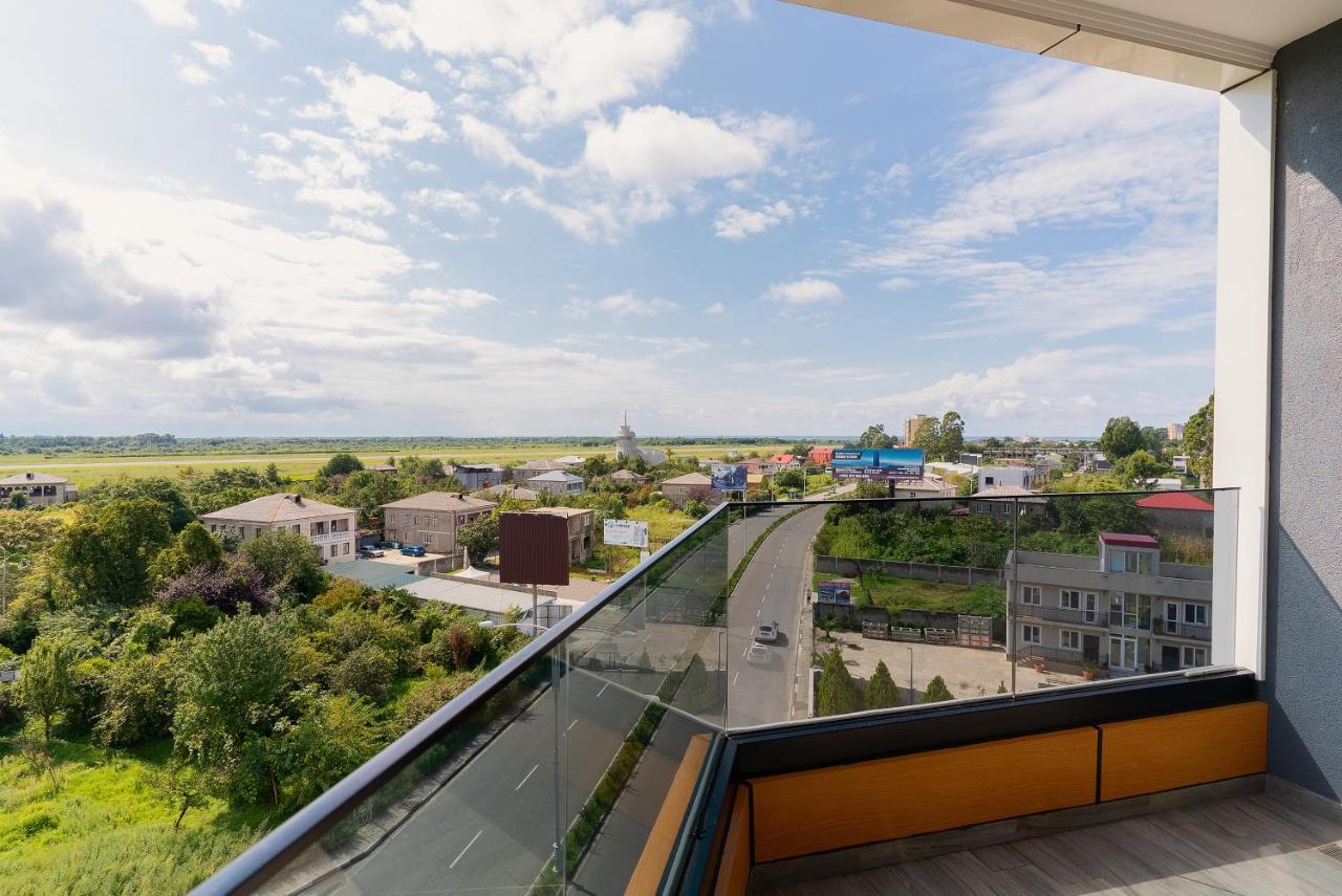 Cozy Loft Hotel Batumi Exterior photo